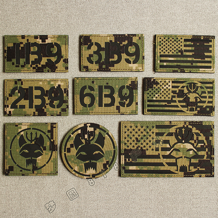 Imported original AOR1 engraved reflective velcro seal laser stereo navy seal armband number cap stickers