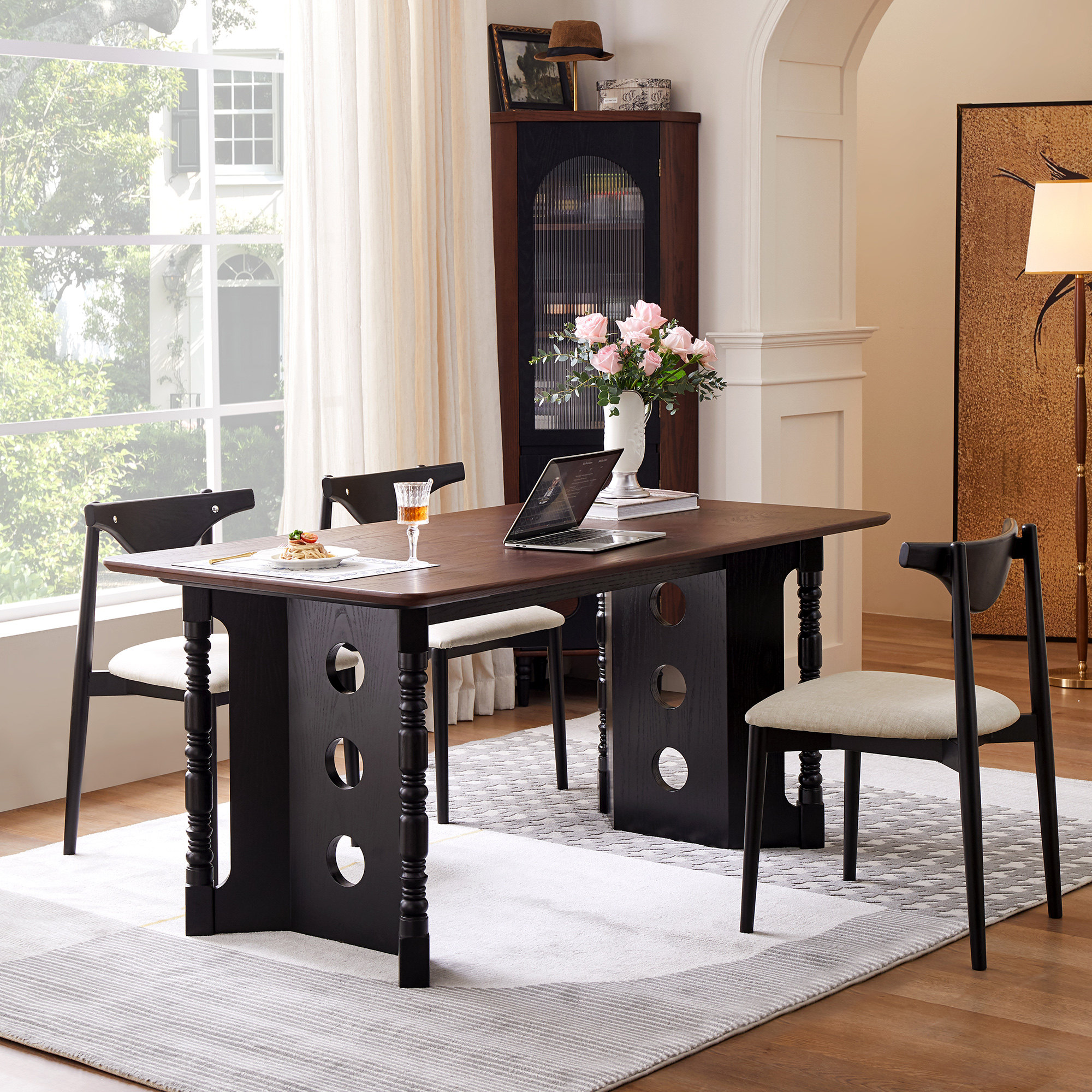 法式复古实木餐桌客厅家用长方形吃饭桌子岩板餐桌省空间2025新款