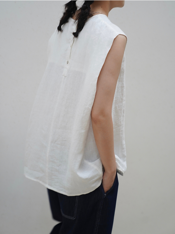 100% Hemp, Extremely Comfortable, a Treasure Item. Japanese-Style Simple Sleeveless Black/White Cover-Up Tank Top for Women 100% Hemp, Extremely Comfortable, a Treasure Item. Japanese-Style Simple Sleeveless Black/White Cover-Up Tank Top for Women