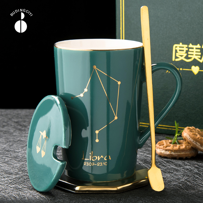 Creative sign ceramic cups with cover teaspoons of male and female students move home coffee cup, valentine keller cup