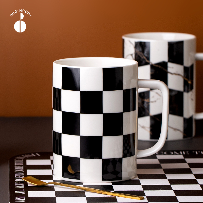 Creative black and white grid ceramic water cup home mug coffee cup simple girl tea cup office boy cup