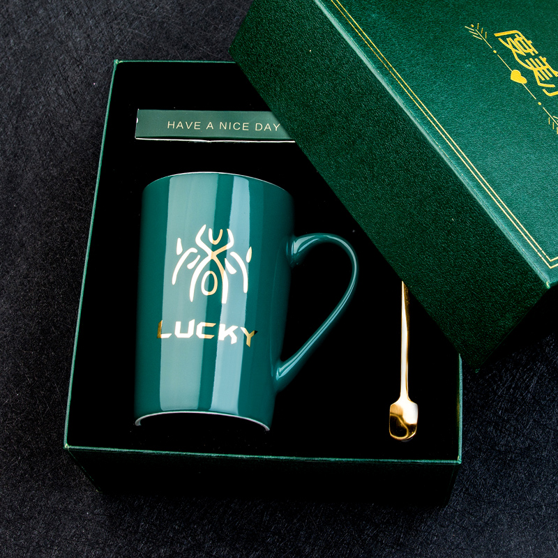 New Year gift mugs Nordic totem ceramic cup with cover move spoon creative trend male students glass mugs