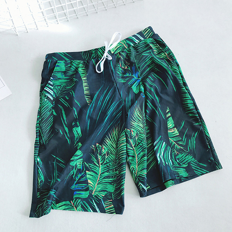 Beach pants men's tide loose comfortable slim quick dry five-point pants hot spring swimming travel holiday leisure large size elastic tight