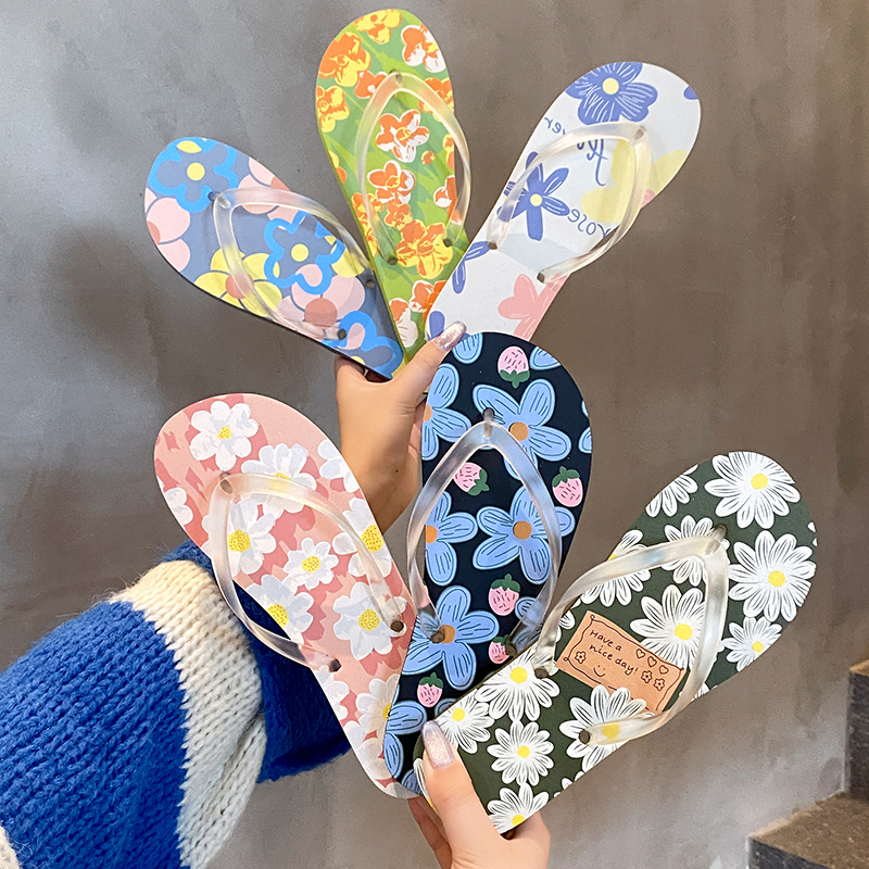 Summer Casual ins Trendy Cool Slippers for Women, Versatile and Stylish for Outdoor Wear, Non-Slip, Spring and Summer Flip-Flops for Women