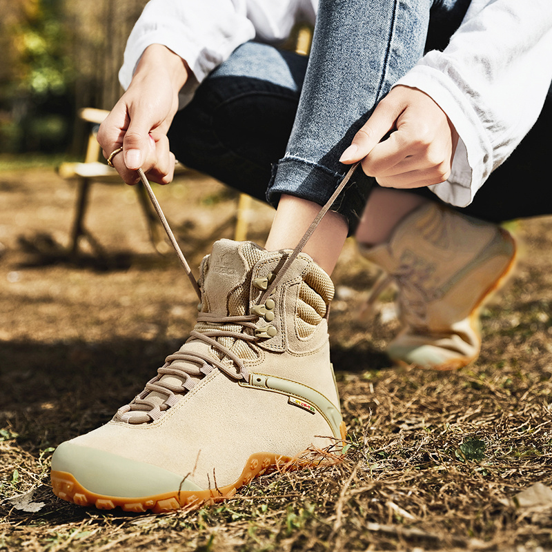 Professional hiking shoes women's waterproof non-slip light wear-resistant high tube mountain climbing outdoor shoes couples into Tibet travel hiking boots