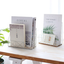 Hanging bookshelf Wrought iron dormitory storage artifact hole-free wall magazine rack Simple wall-mounted newspaper rack