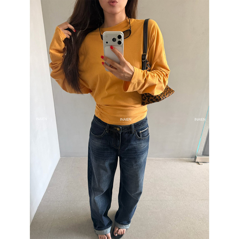 Inaien Xiaoxiao's "Hiding Fat Top 2.0" Early Autumn Slimming Lazy Style Waist-Cinching Ruched Long-Sleeve T-Shirt Trendy Top Inaien Xiaoxiao's "Hiding Fat Top 2.0" Early Autumn Slimming Lazy Style Waist-Cinching Ruched Long-Sleeve T-Shirt Trendy Top