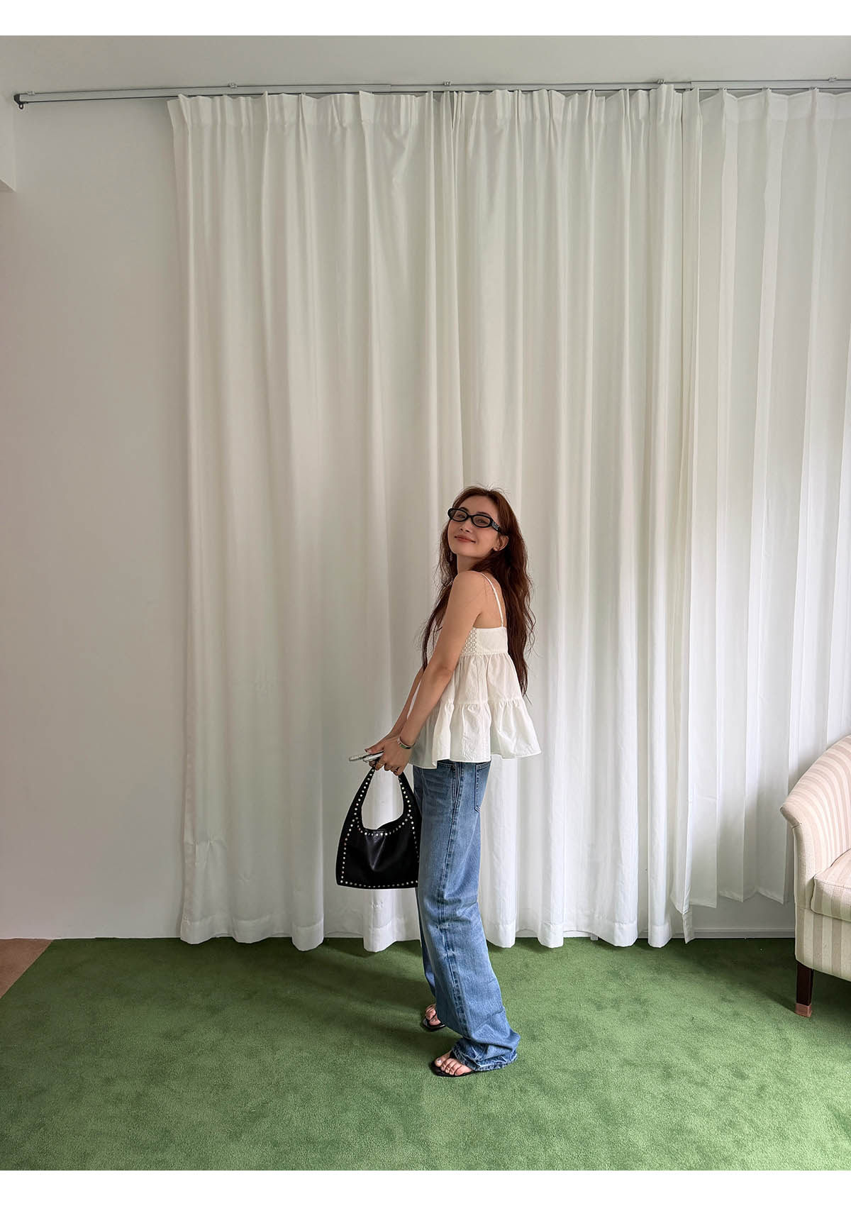 INAIEN笑笑家 "Время отдыха" конопляный топ с V-образным вырезом и кружевной вышивкой на бретелях