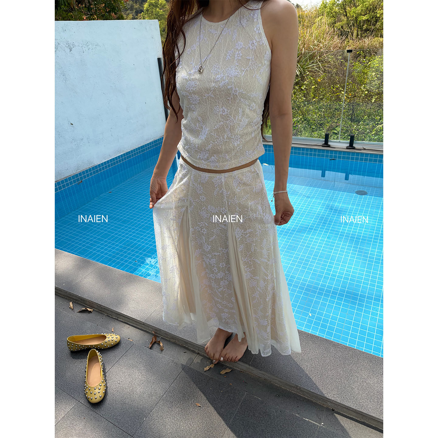 INAIEN笑笑家26 ранняя весна "Кружевная мечта" нежная элегантная кружевная жаккардовая юбка с приталенным силуэтом