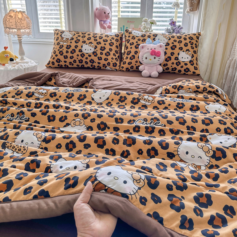 Class a Leopard Print Kt Cat Summer Lightweight Quilt Four-Piece Set, Machine Washable Air-Conditioning Quilt, Summer Dormitory Single-Person Summer Quilt
