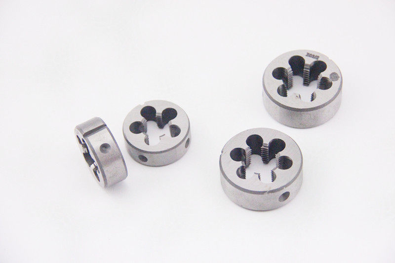 Тубной зуб 2