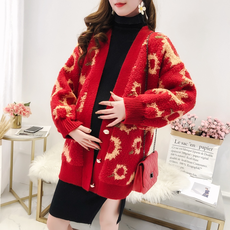 Spring and autumn Large size Sizes Pregnant pregnant women's blouses Fashion loose Korean version of the long version of the knitted sweatshirt Long sleeves Thickened Sweater Jacket