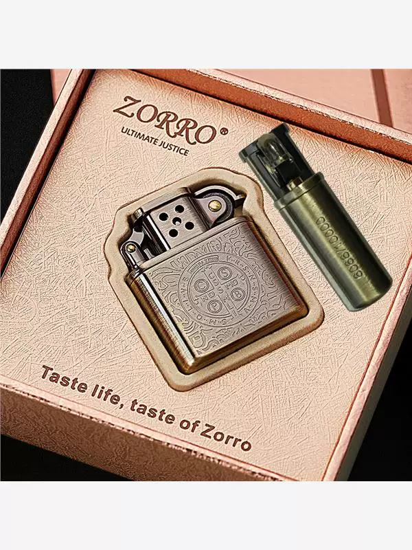 Old-fashioned windproof creative retro lighter kerosene, 80 years