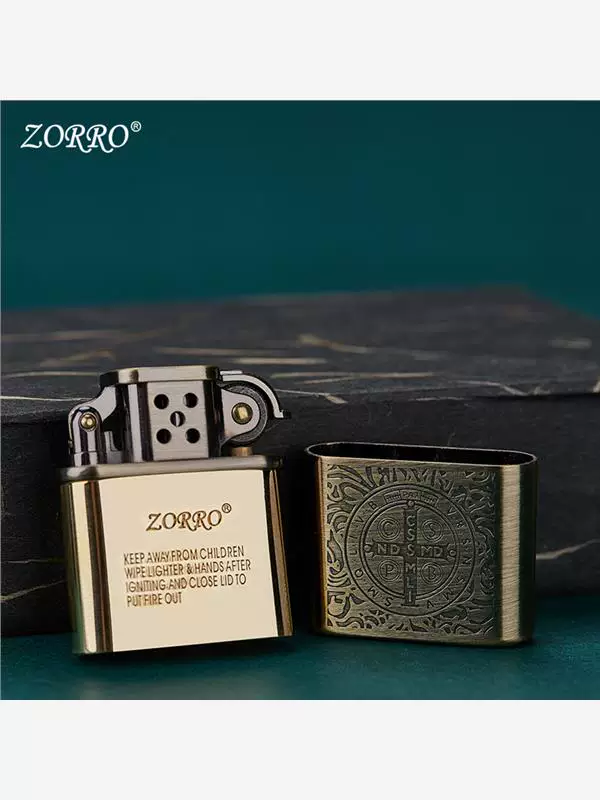 Old-fashioned windproof creative retro lighter kerosene, 80 years