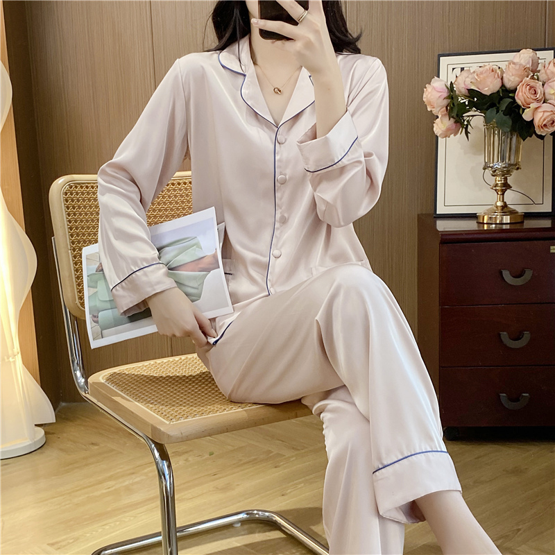 Autumn and Summer Women's Long-Sleeved Silk Sexy Silk Pajamas Women's Mulberry Silk Suit Shirt Large Size Black Home Wear Winter Autumn and Summer Women's Long-Sleeved Silk Sexy Silk Pajamas Women's Mulberry Silk Suit Shirt Large Size Black Home Wear Winter