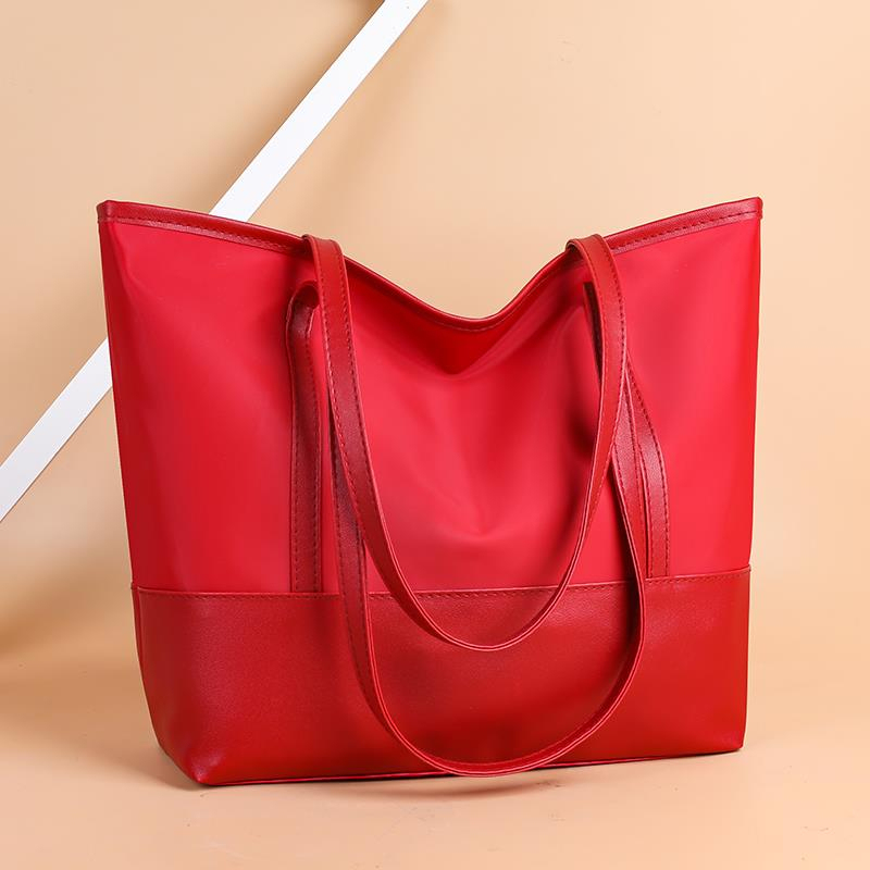 2022 Autumn and Winter New Large Bag Women's Shoulder Handbag Festive Red Bridal Wedding Bag Versatile Tote Large Bag 2022 Autumn and Winter New Large Bag Women's Shoulder Handbag Festive Red Bridal Wedding Bag Versatile Tote Large Bag