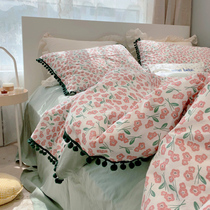 (Fuishan Strawberry) Tian Yuan retro style with small crushed flowers All cotton four pieces of pure cotton male main wind washed cotton quilt cover