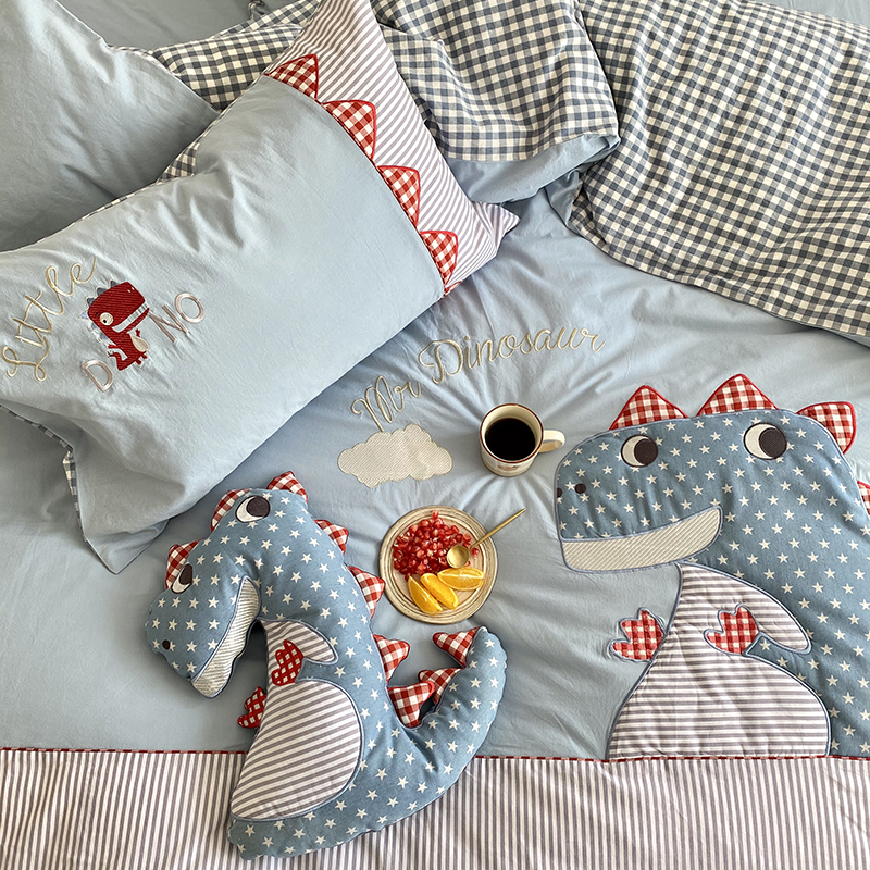 (Toyama Strawberry) Cute Dinosaur Cotton Yarn-dyed Washed Cotton Four-piece Set Cartoon Children's Embroidered Quilt Cover