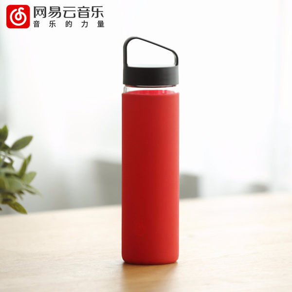 网易云音乐 活力玻璃水杯 600ml 带硅胶杯套 天猫优惠券折后¥29包邮(¥49-20) 网易云音乐 活力玻璃水杯 600ml 带硅胶杯套 天猫优惠券折后¥29包邮(¥49-20)