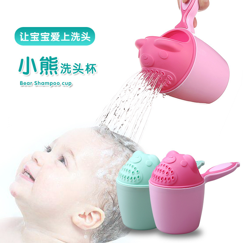 Baby shampoo cup Multi-function shower bath Children's shampoo cup Baby water scoop water spoon Bath water scoop long handle