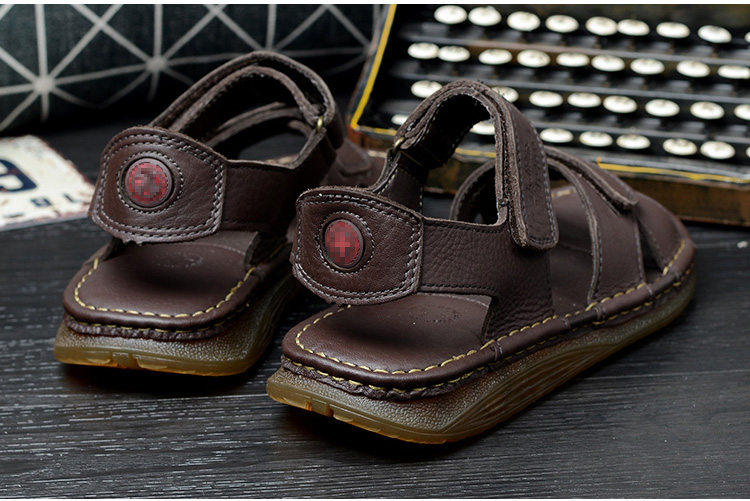 Mùa hè mới dép da nam Velcro giản dị mở ngón chân giày bãi biển handmade ngoài trời thịt bò gân dưới dép da giày adidas nam