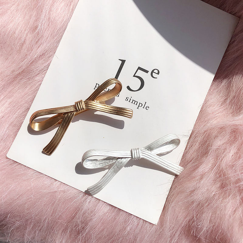Cô gái Nhật Bản trái tim nơ kim loại clip bên clip phụ nữ ngọt ngào dễ thương mùa xuân clip Liu Hai phụ kiện tóc phụ kiện tóc nữ kẹp tóc em bé