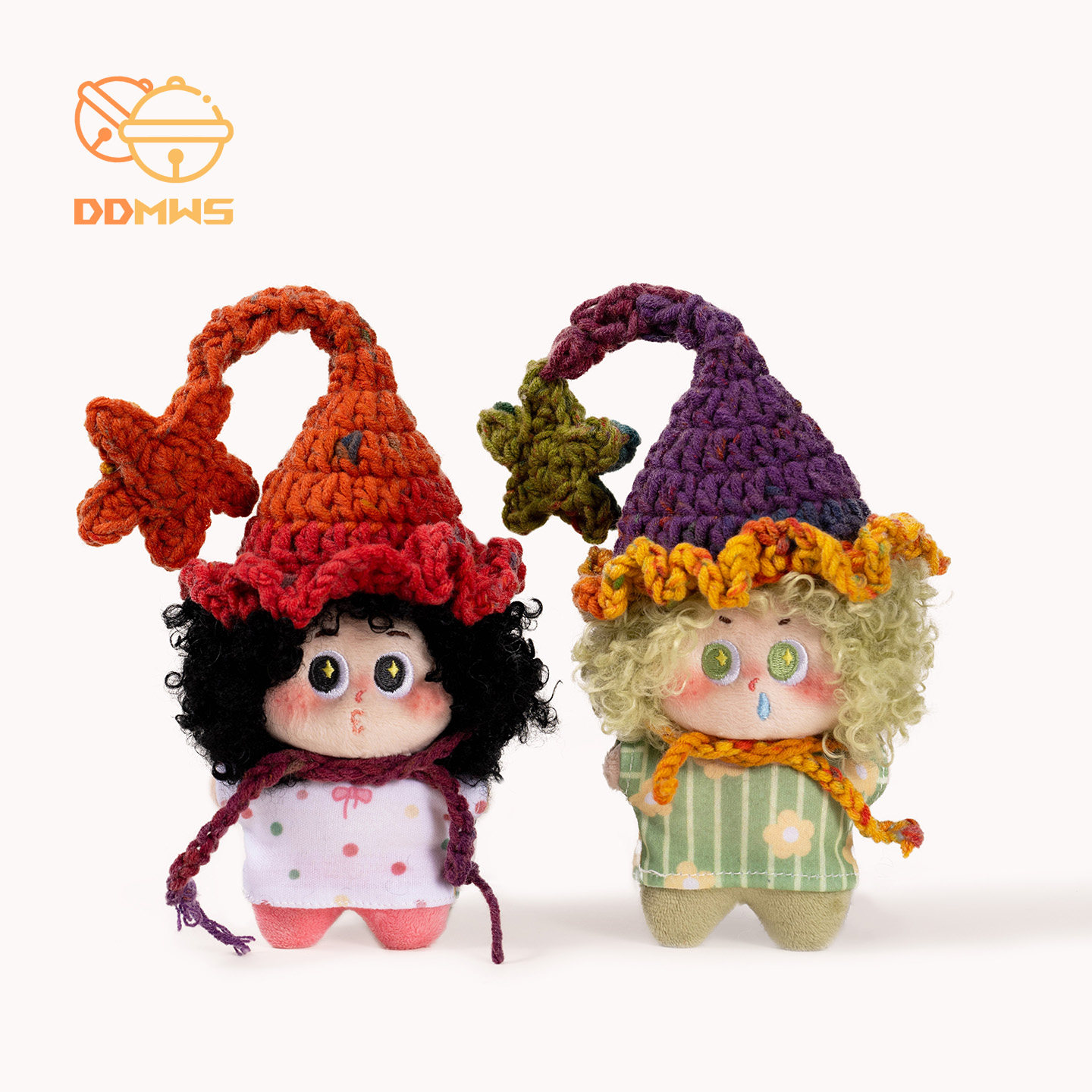 Trendy elf hat with frizzy hair and plush toy, soft and cute bag charm, perfect as a birthday gift for your best friend.