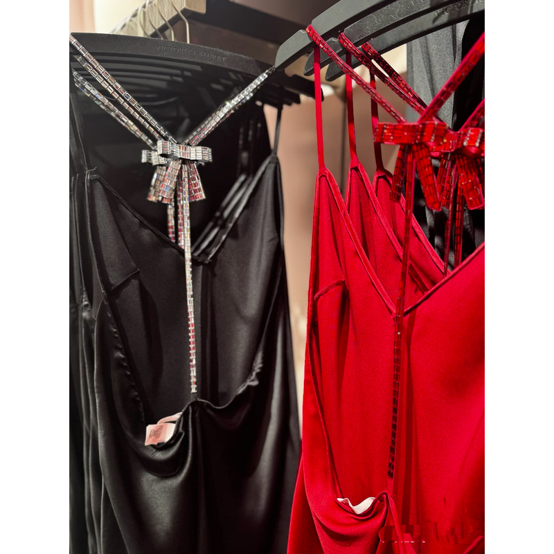 Victoria's Secret High-End Bowknot Rhinestone Backless Slip Dress Nightgown Lingerie Undergarment Victoria's Secret High-End Bowknot Rhinestone Backless Slip Dress Nightgown Lingerie Undergarment