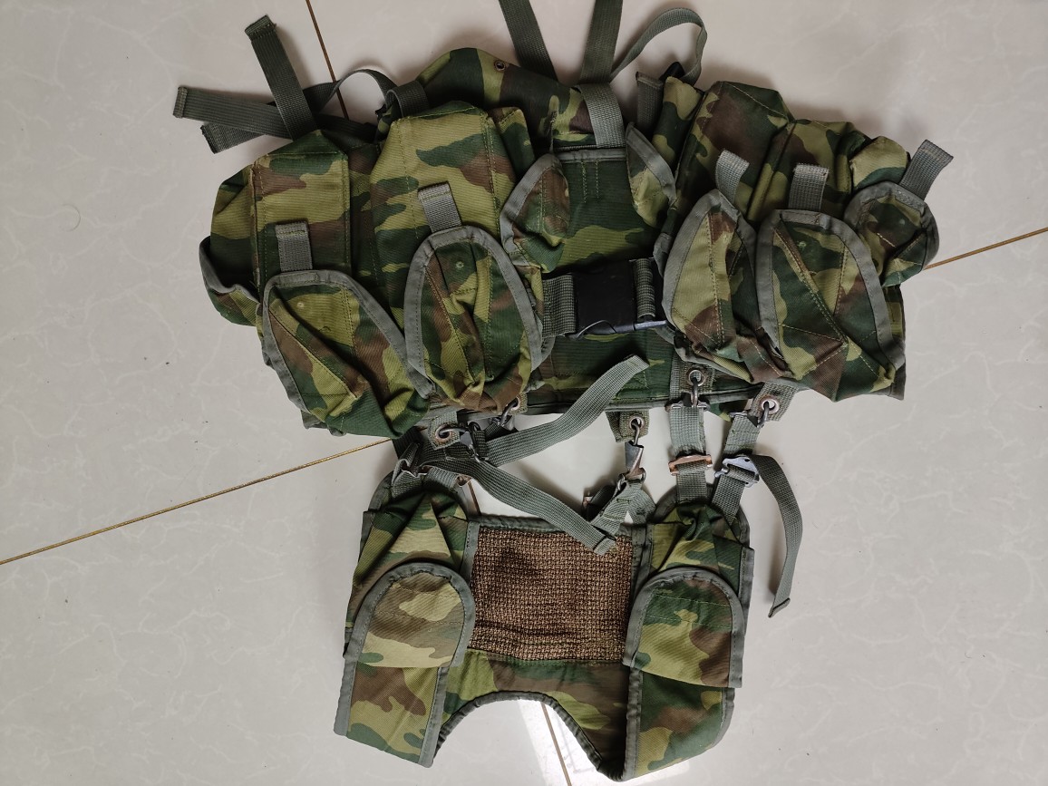 ロシア軍　6sh104 6sh104 SVD ロシア軍装備 ハーネス ベスト チェストリグ - メルカリ