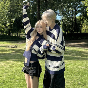 Couple outfit autumn and winter ins super hot 2025 new design french lazy style v-neck sweater knitted sweater slim and trendy Couple outfit autumn and winter ins super hot 2025 new design french lazy style v-neck sweater knitted sweater slim and trendy