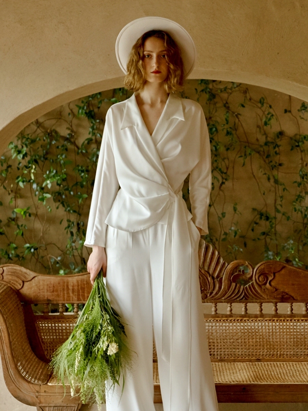Missdreamer Travel Photography Retro French Niche Satin Suit Wedding Dress Long-Sleeved Registration Suit Mini Dress