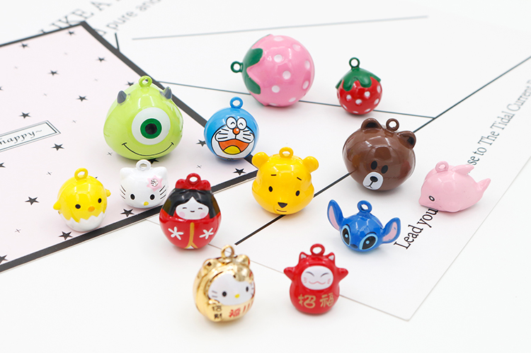 Pet phim hoạt hình chuông nhỏ vừa lớn chó mèo chó thỏ vòng cổ mặt dây chuyền gấu bông dâu đỏ - Cat / Dog hàng ngày Neccessities bát ăn cho chó mèo	