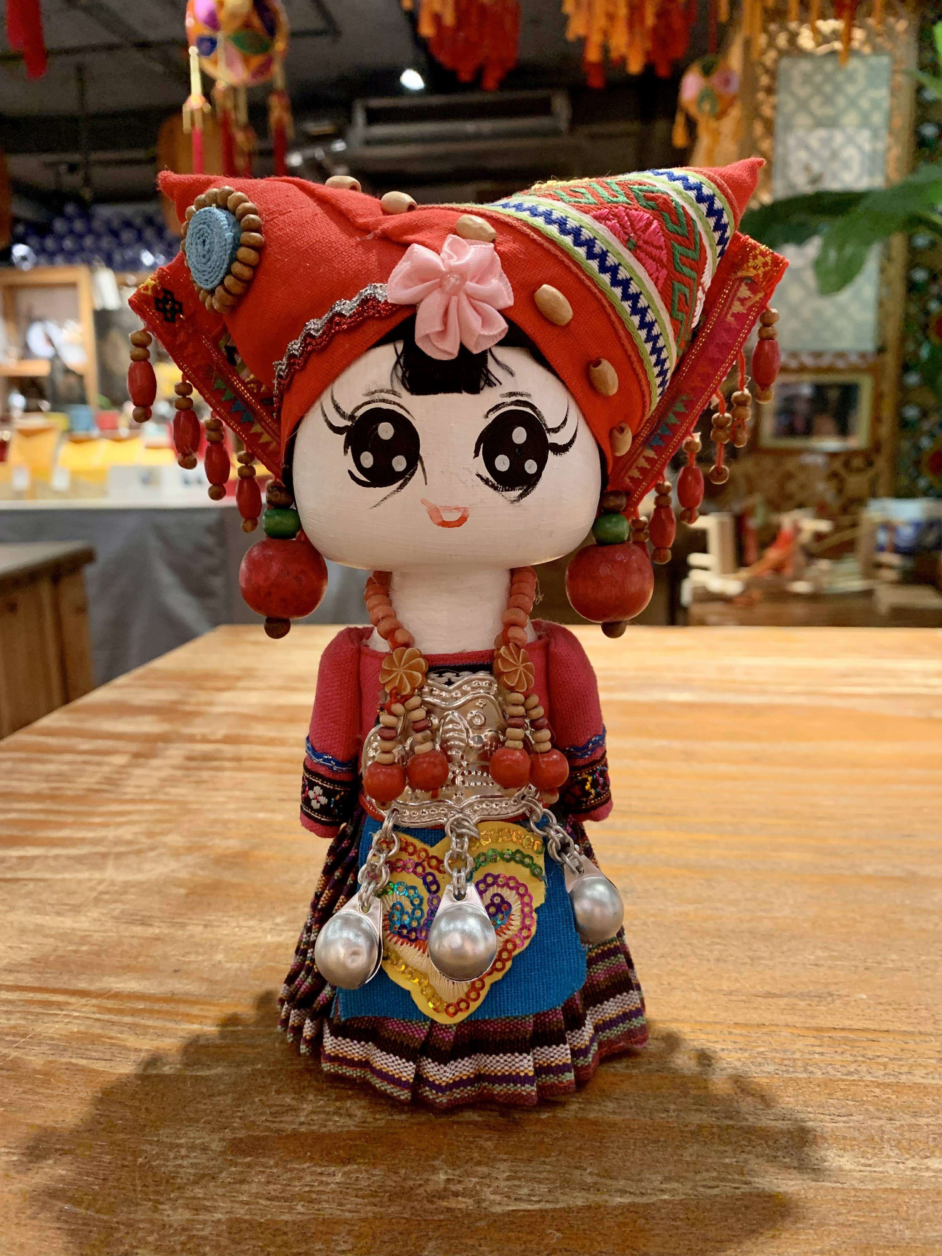 Jin Zhuangjin Guangxi Ethnic Minority Costume Puppet Doll