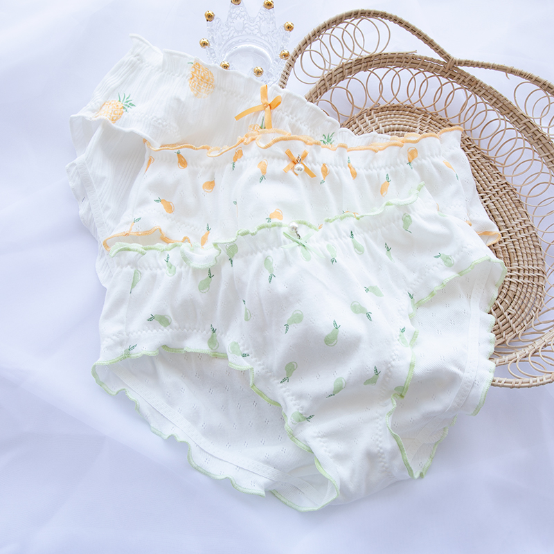Day Ensemble Sweet fruit printed teenage girl mid-waist Underpants pure cotton crotch soft and breathable with hip triangular pants