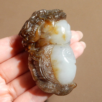 Shocking Dialect Hetian Jade from Xinjiang and the final material features oily poly brown sugar white jade business is booming pendant pendant X2