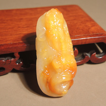 I was stunned by the dialect brand Hetian jade featuring greasy yellow Qin skin and white jade seed material Zhongyi Guan Gong God of Wealth pendant h0