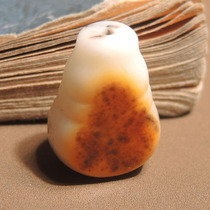 Explosive dialect boutique Hetian jade Tanghe material features delicate red yellow white jade seed material three-way pendant accessories h7