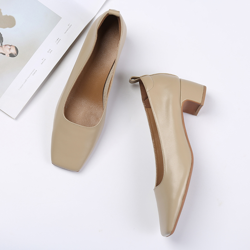 Xu Xiansen soft leather square head grandma shoes 2023 spring mid-heel leather retro shallow mouth soft sole comfortable thick heel single shoes