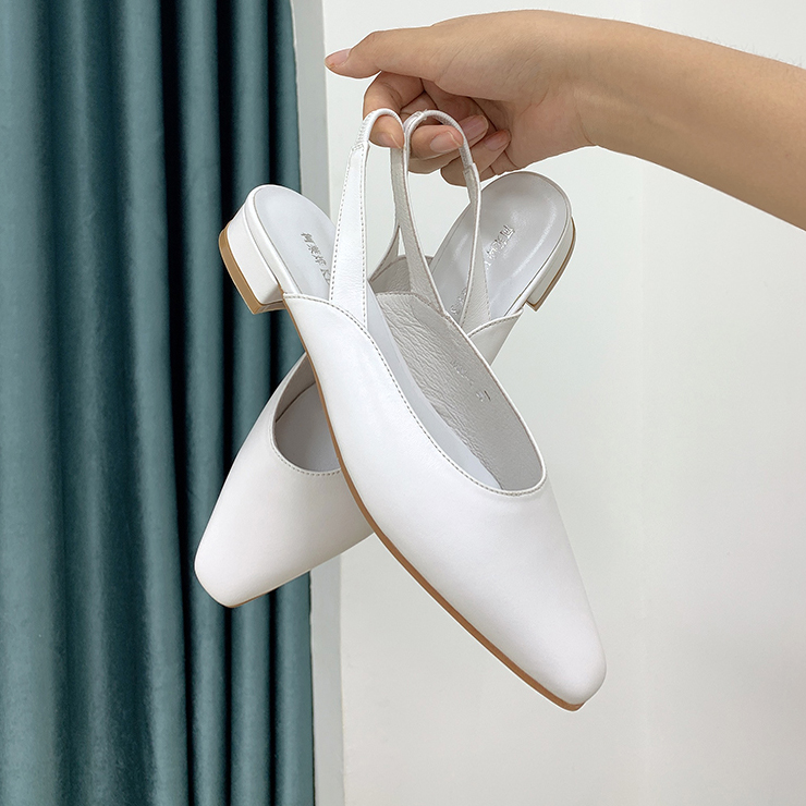 (Xu Xiansen's family) Fried chicken looks thin~ leather Baotou sandals female fairy wind Korean version square toe chunky heel flat shoes