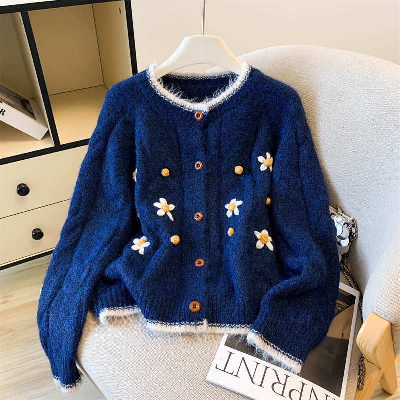 Spring and Autumn Korean-Style Jacquard Warm Knitted Cardigan Loose Casual Artistic Plus-Size Long-Sleeve Jacket for Women Spring and Autumn Korean-Style Jacquard Warm Knitted Cardigan Loose Casual Artistic Plus-Size Long-Sleeve Jacket for Women