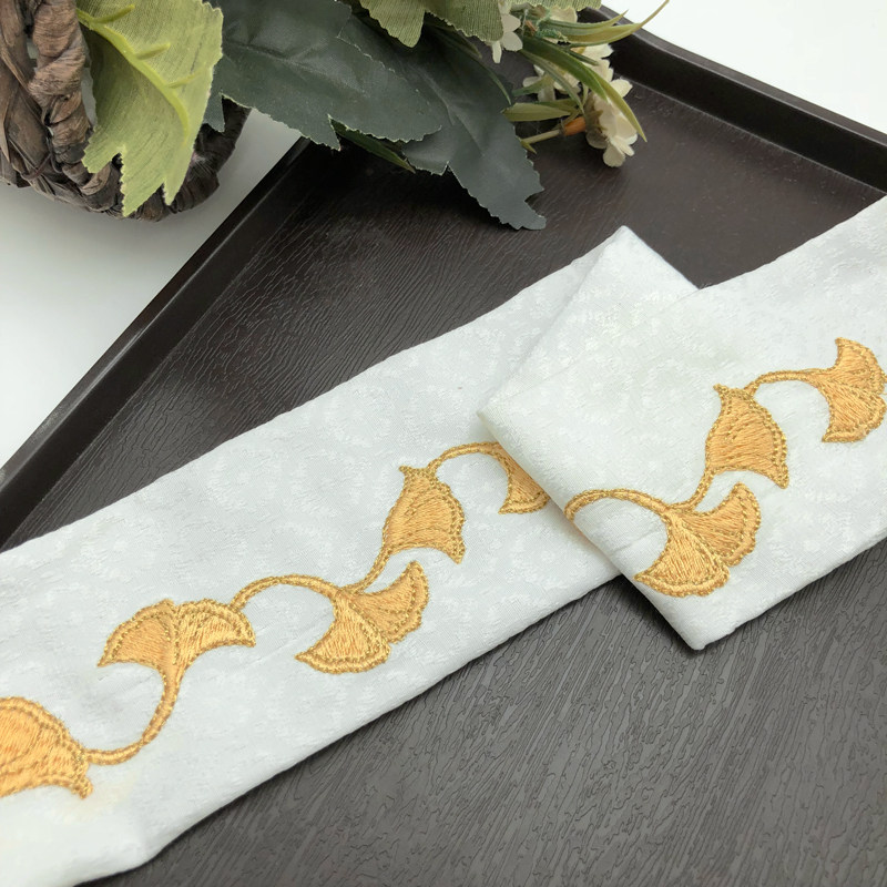Le Xinglong textile embroidered ginkgo biloba leaf wrapped gold thread Hanfu skirt head skirt edge collar collar lace hako