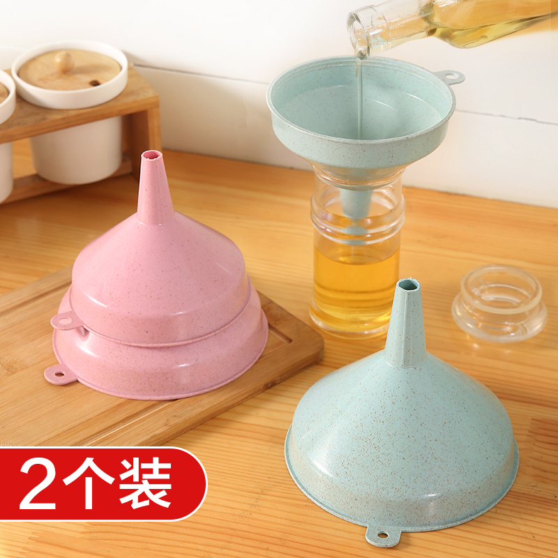 Wheat straw funnel home large-caliber scoop wine filling hanging wine container large oil funnel wine picker