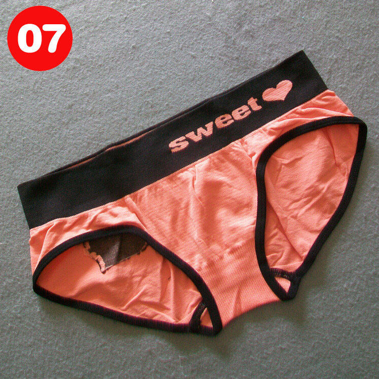 Slip jeunesse sexy en viscose - Ref 645093 Image 34