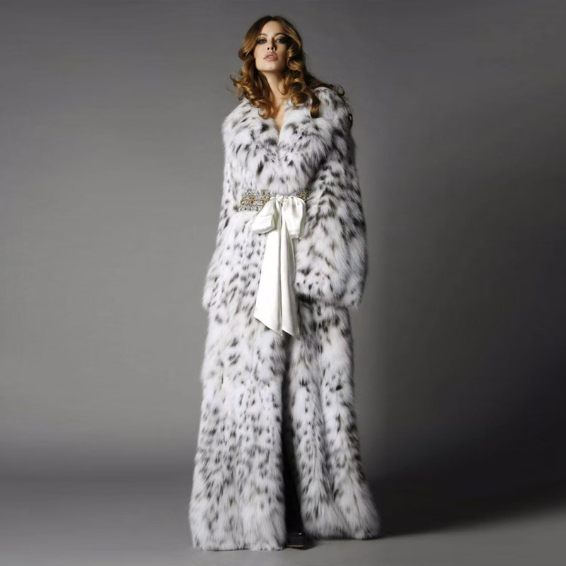 Vell Fur, Imported from the United States, Lynx Cat Pure White Collector's Grade Large Extended Fur Z80