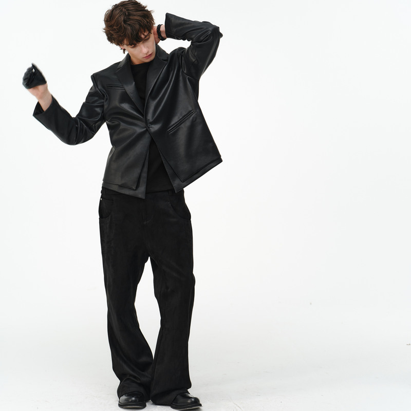 「Kiov.S」Multi-Layered Hem, Asymmetrical Pockets, Regular Shoulder, Slim Fit, Slightly Cinched Waist Leather Suit Jacket 「Kiov.S」Multi-Layered Hem, Asymmetrical Pockets, Regular Shoulder, Slim Fit, Slightly Cinched Waist Leather Suit Jacket