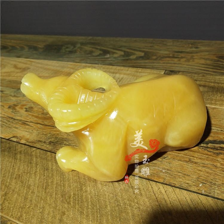 Bull Pendulum pieces Yellow jade Wolves zodiac jade Buffalo Bull Turned Dry Kun Mascot Home Office Desktop Adornment