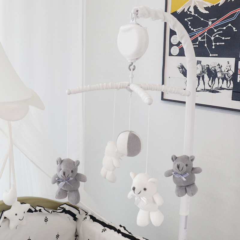 Newborn crib Suzuki Music Rotation Puzzle Baby Bells Baby Bedbell Appeasement Toy 0-1 Year Old Cloth Art Pendant