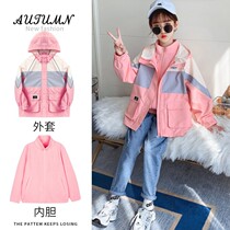 Girls coat spring and autumn winter dress 2021 new gas plus thick windshirt children three in one removable sub - coat