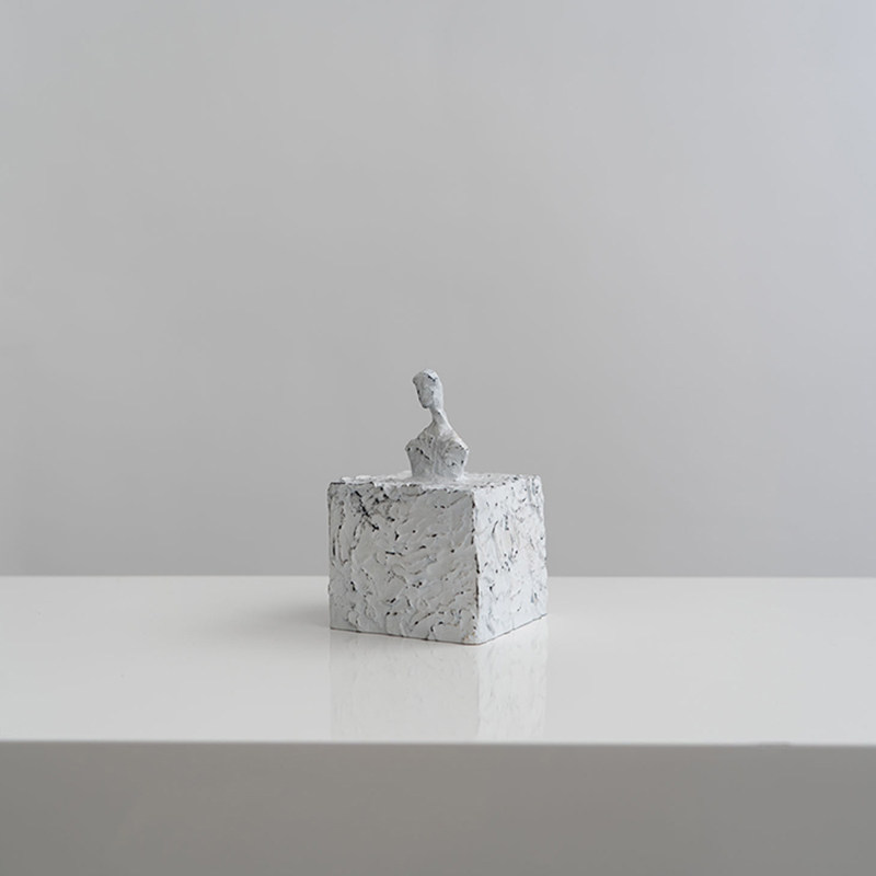 oroliving exclusive Jeff original cast iron sculpture 