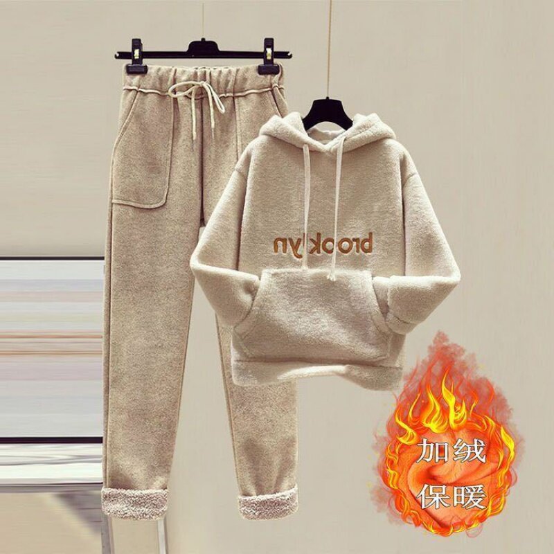 Children's thickened thick cotton T fashion suit girls plus velvet thick winter middle-aged children's sportswear loose imitation lamb velvet